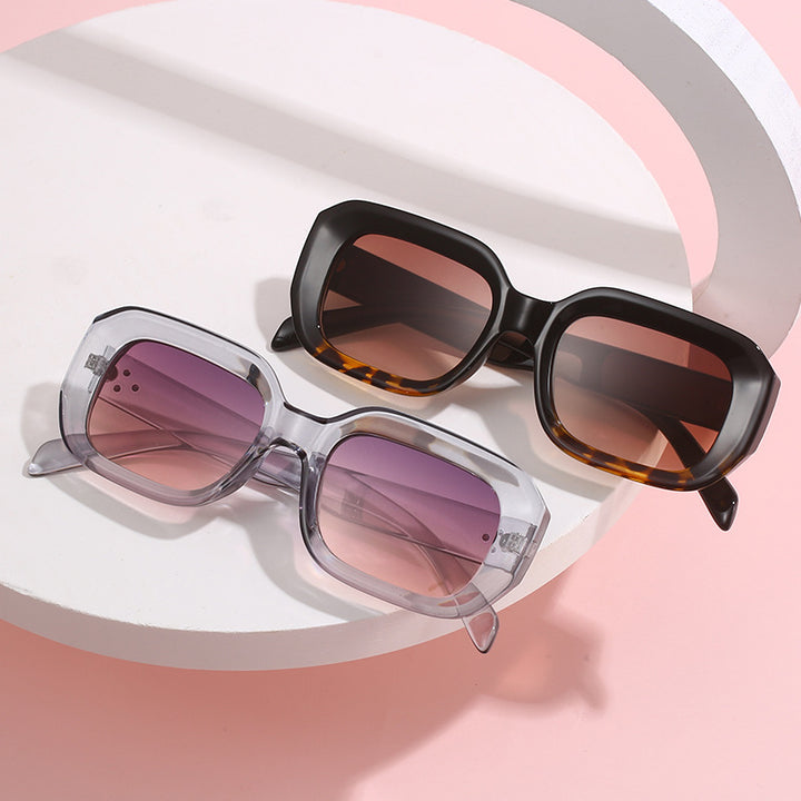 Ladies oversized square sunglasses with trendy design Kalsten