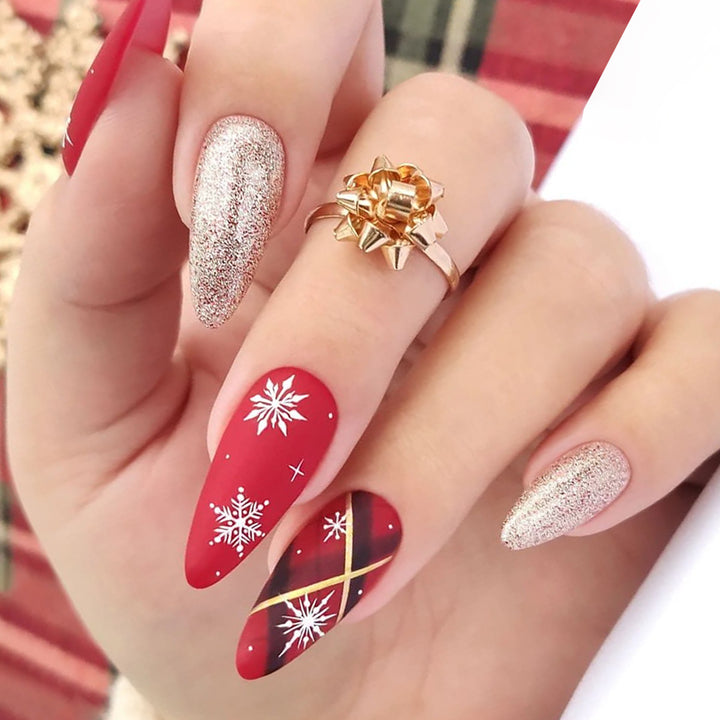 Festive Holiday-Themed Stiletto Nail Art Extensions Kalsten
