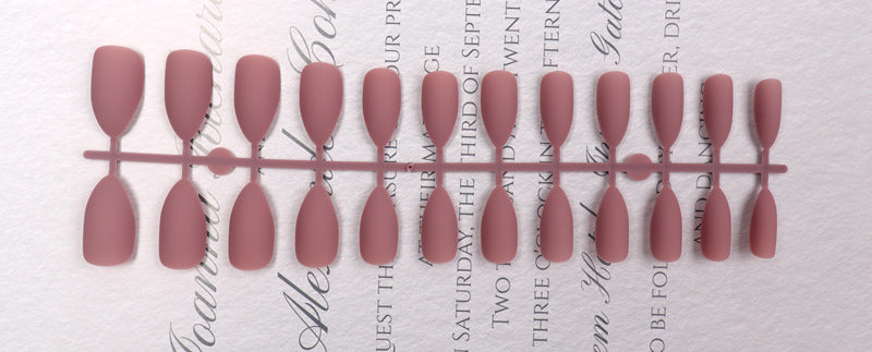 Stiletto Press-On Nail Set Kalsten