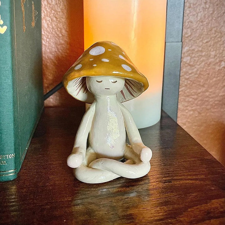 Decorative figure of a meditating mushroom Kalsten