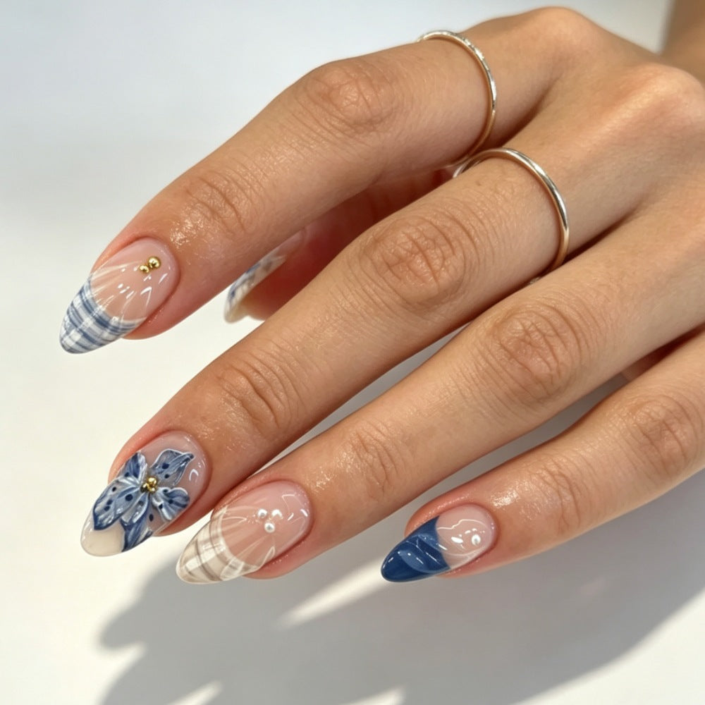 Floral Artistic Press-On Nail Set Kalsten
