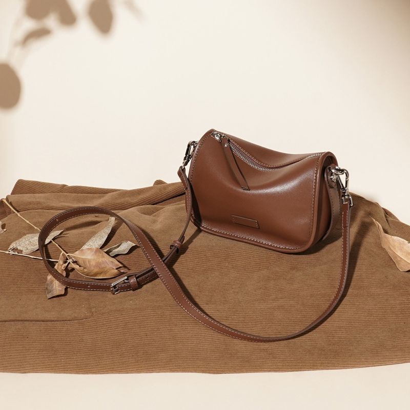 Smooth Leather Crossbody Purse Kalsten
