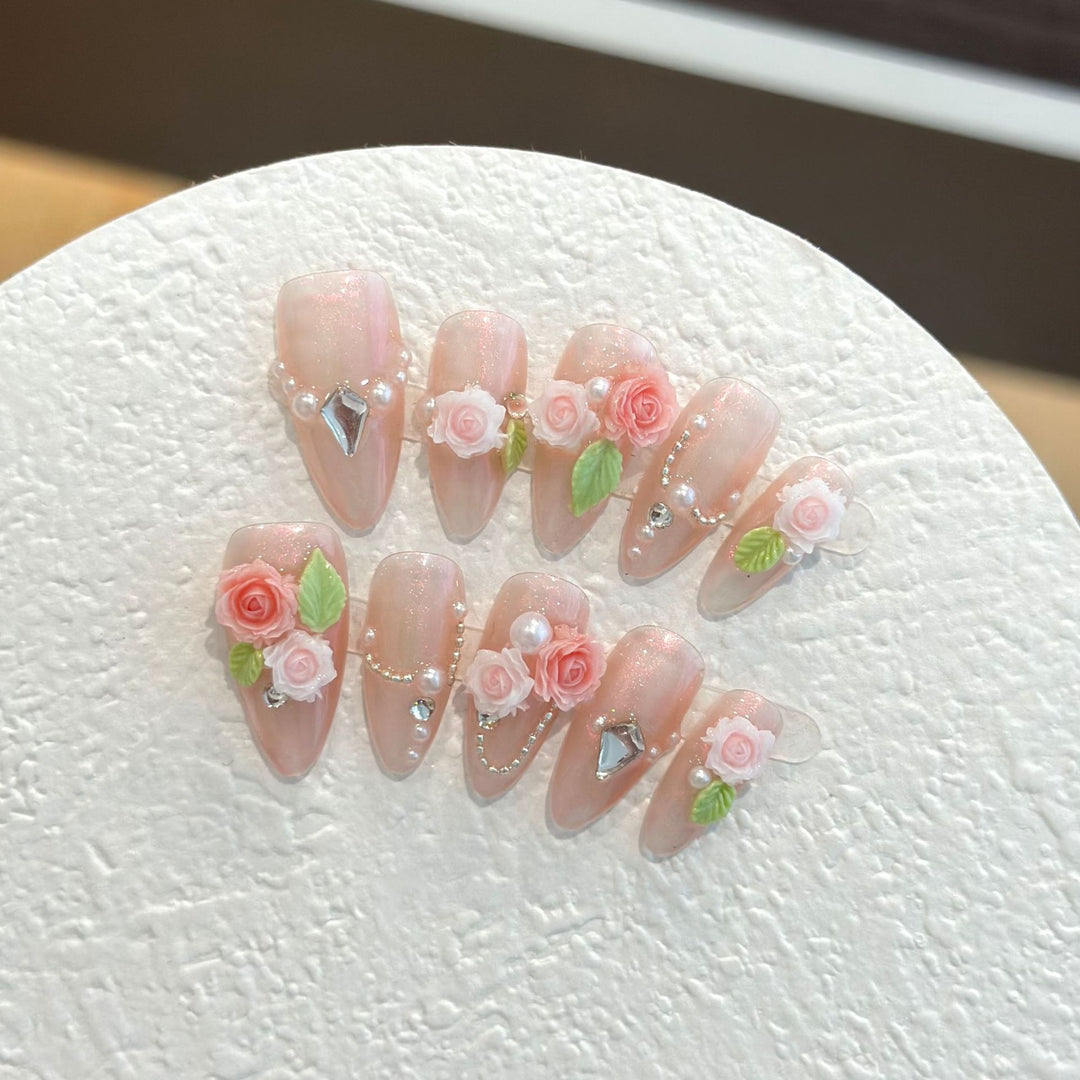 Floral Embellished Press-On Nail Set