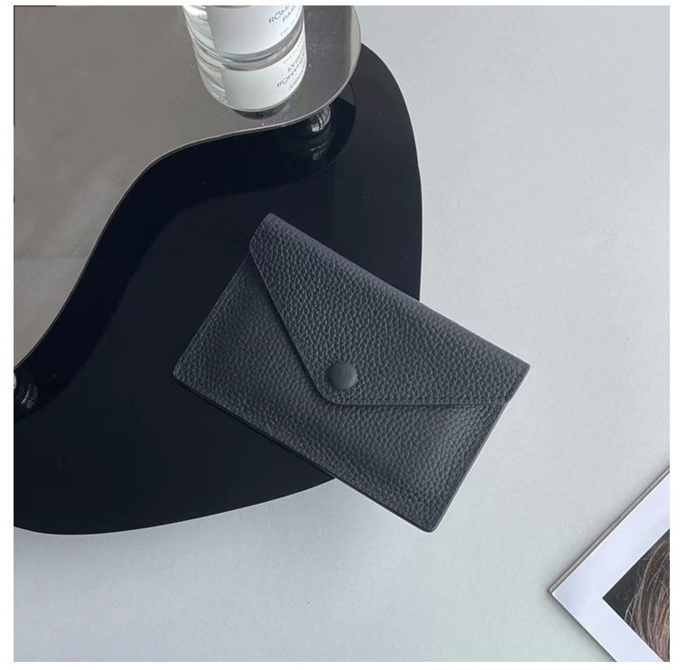 Textured Leather Card Holder Kalsten