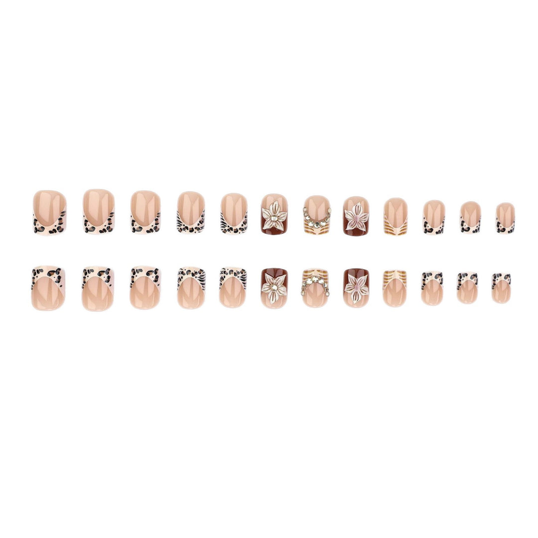 Artistic Floral-Inspired Press-On Nail Set Kalsten