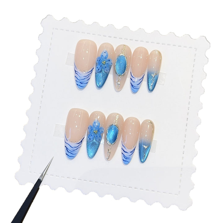 Artificial nails with exquisite flower and glitter patterns Kalsten