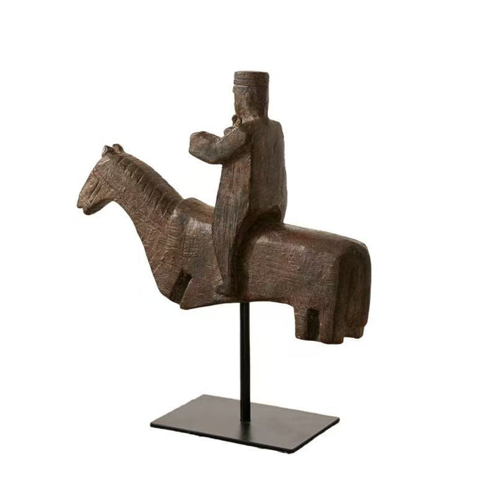 Elegant Horse Sculpture