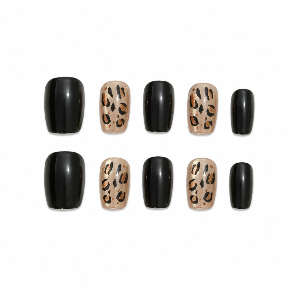 Fashionable leopard pattern artificial nails with glitter accents Kalsten