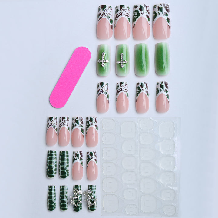 Artificial nails with striking design Kalsten