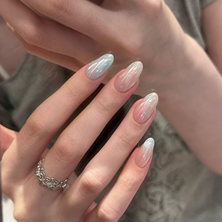 Elegant artificial nails with exceptional gradient color Kalsten