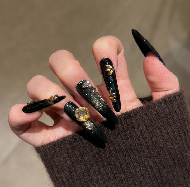Elegant Floral Design Press-On Nail Extensions Kalsten