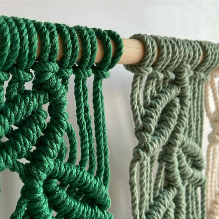 Leaf Pattern Macrame Wall Hanging Kalsten