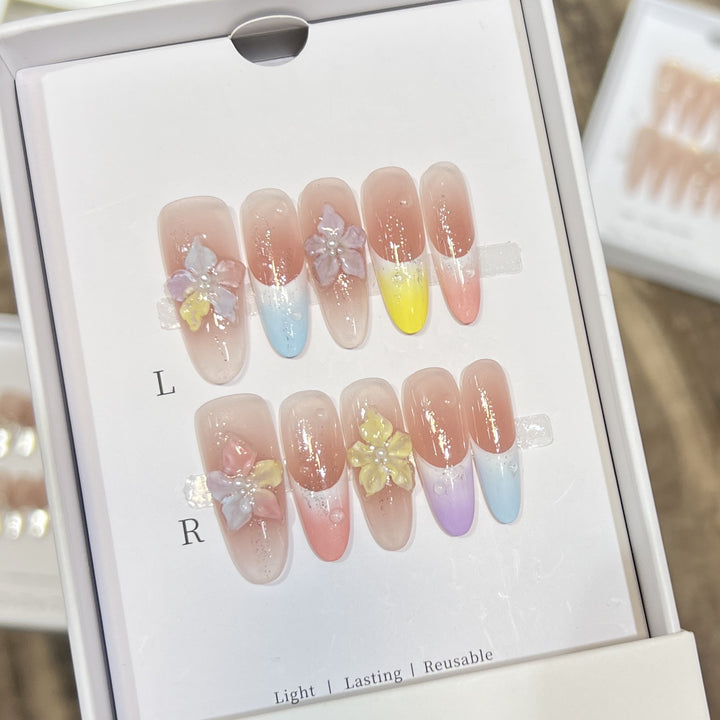 Floral-Inspired Artistic Press-On Nail Set Kalsten