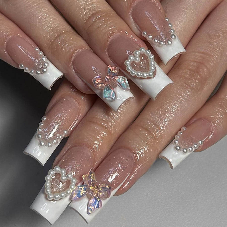 Acrylic nail set with elegant pearl and 3D flower decorations Kalsten