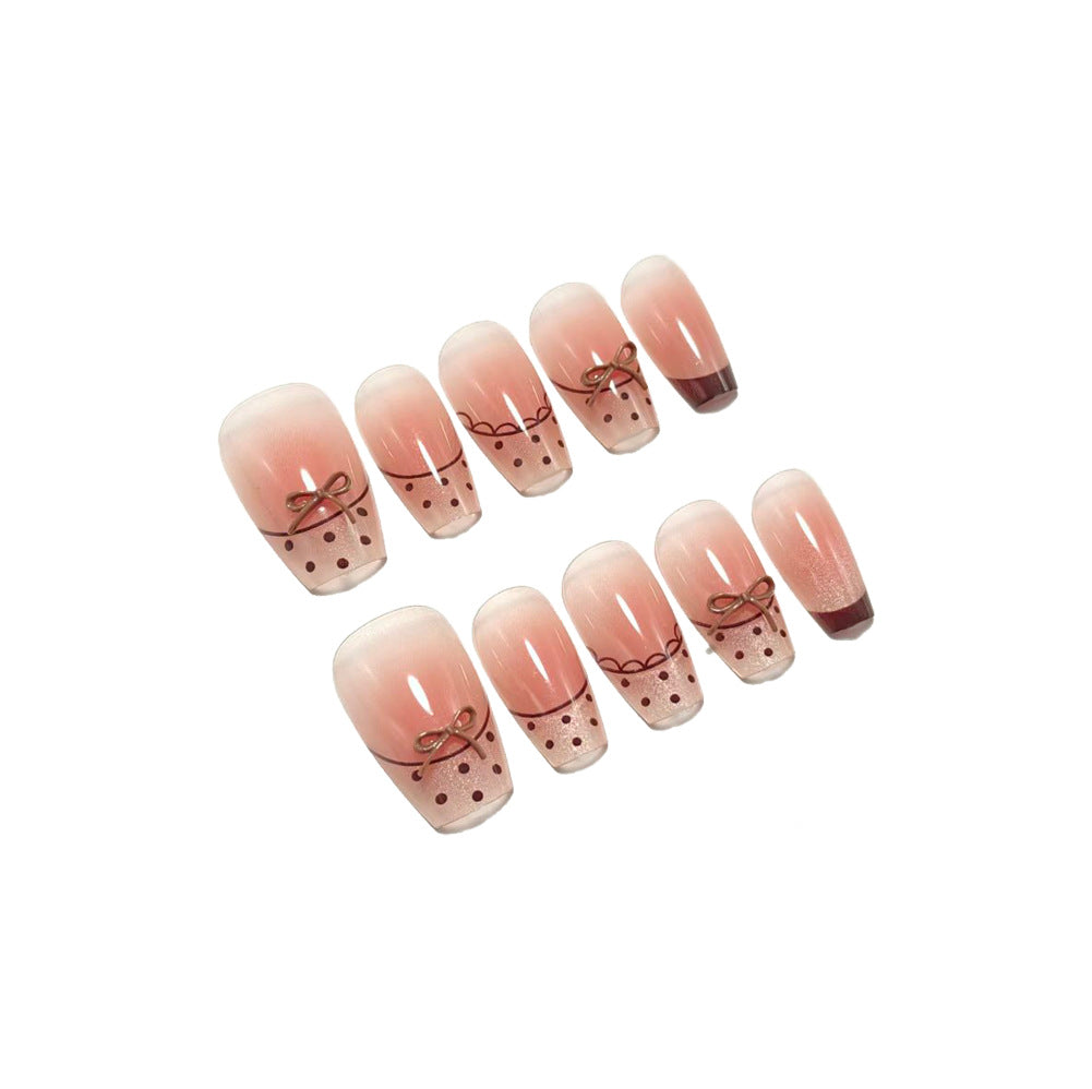 Artificial Nails in Elegant Minimalist Design Kalsten