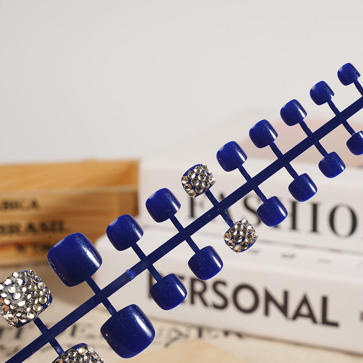 Glamorous Rhinestone-Embellished Press-On Toenail Set Kalsten
