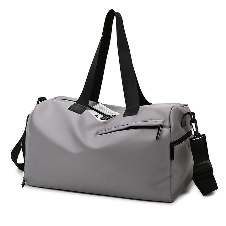 Stylish travel bag with versatile carrying options Kalsten