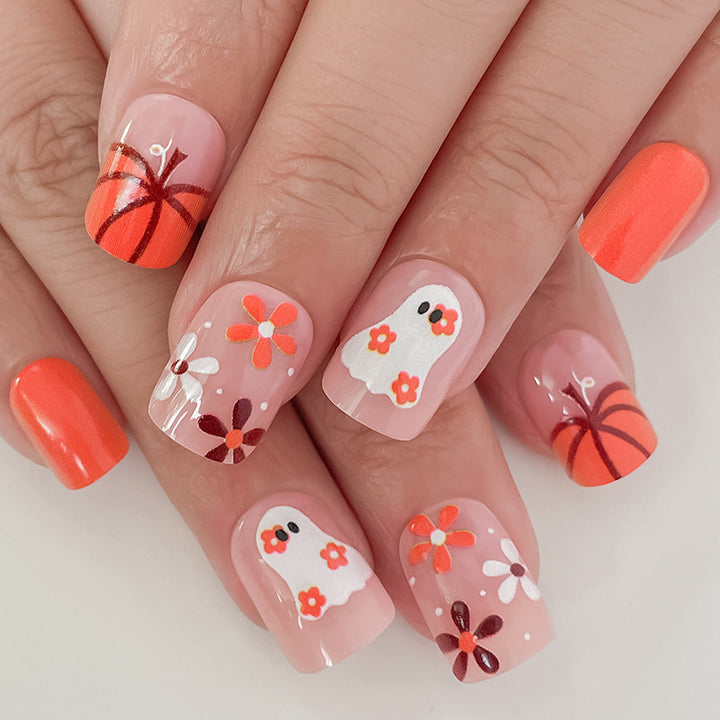 Artistic Press-On Nail Set with Halloween Themed Designs Kalsten