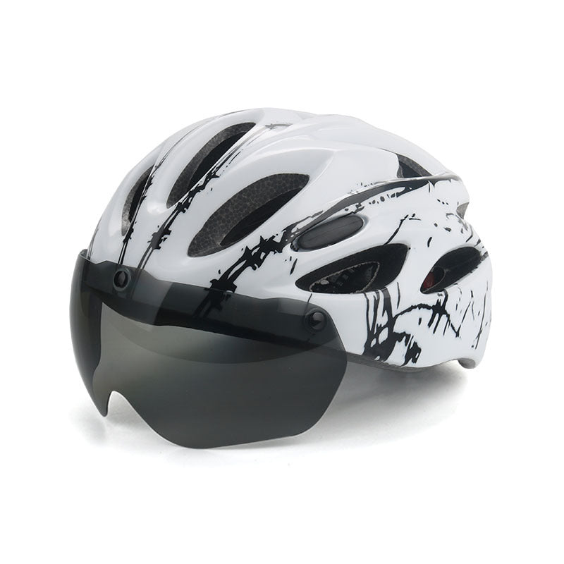 Cycling Helmet with Built-in Visor Kalsten
