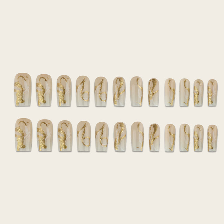 Artificial nails with elegant gold accents Kalsten