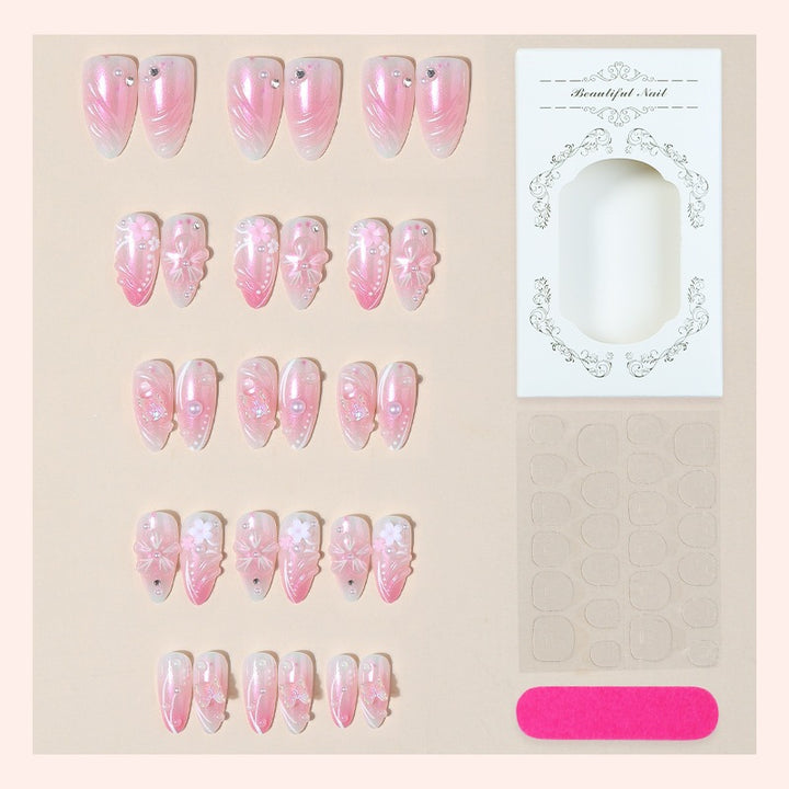 Artificial nail set with luxurious design and delicate flower accents Kalsten