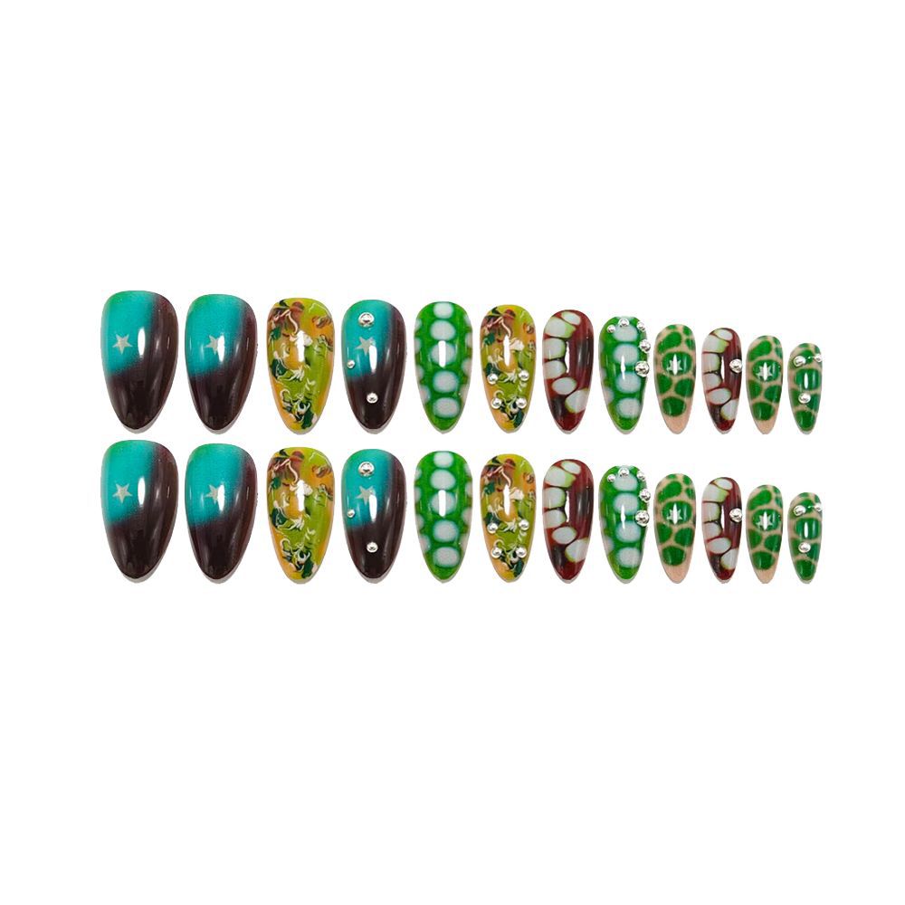 Creative artificial nails with 3D details and unique color accents Kalsten