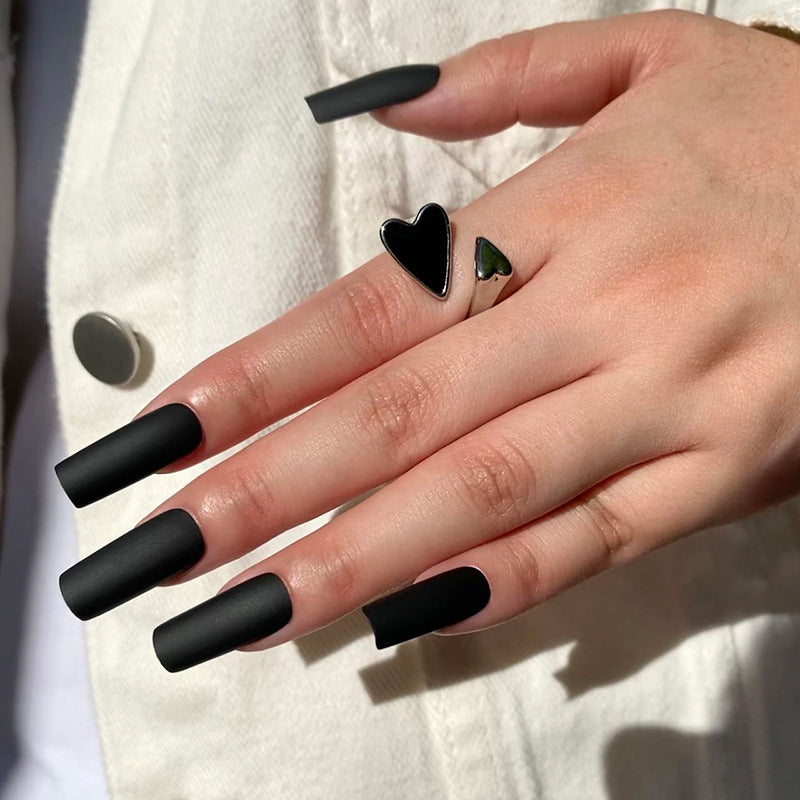 Artificial nail extensions in modern design Kalsten