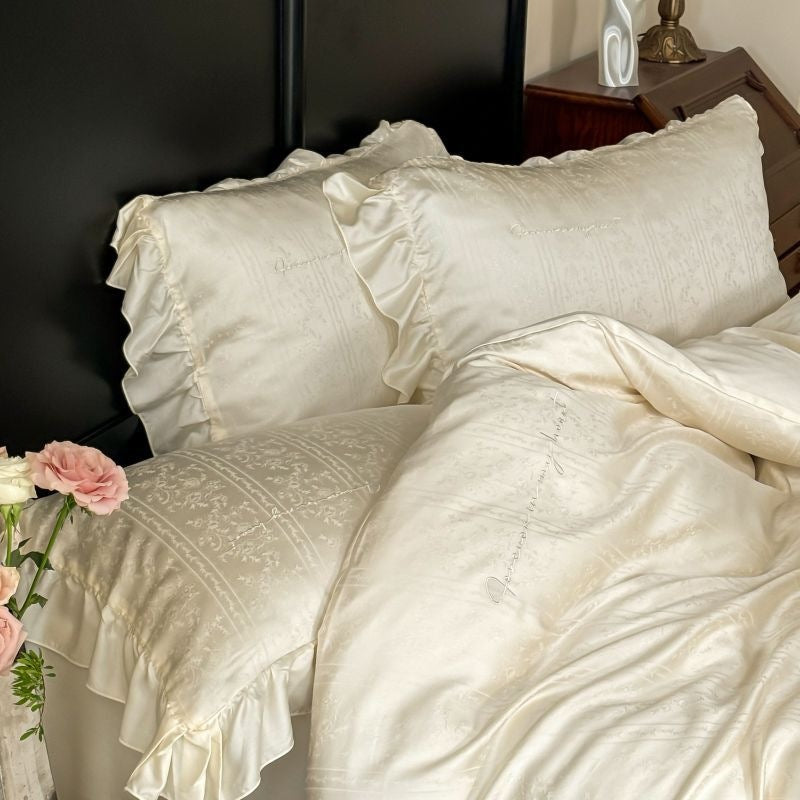 Luxurious jacquard satin bedding set with ruffled pillowcases