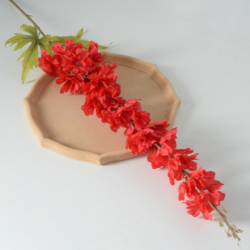 Elegant Artificial Flora Garland