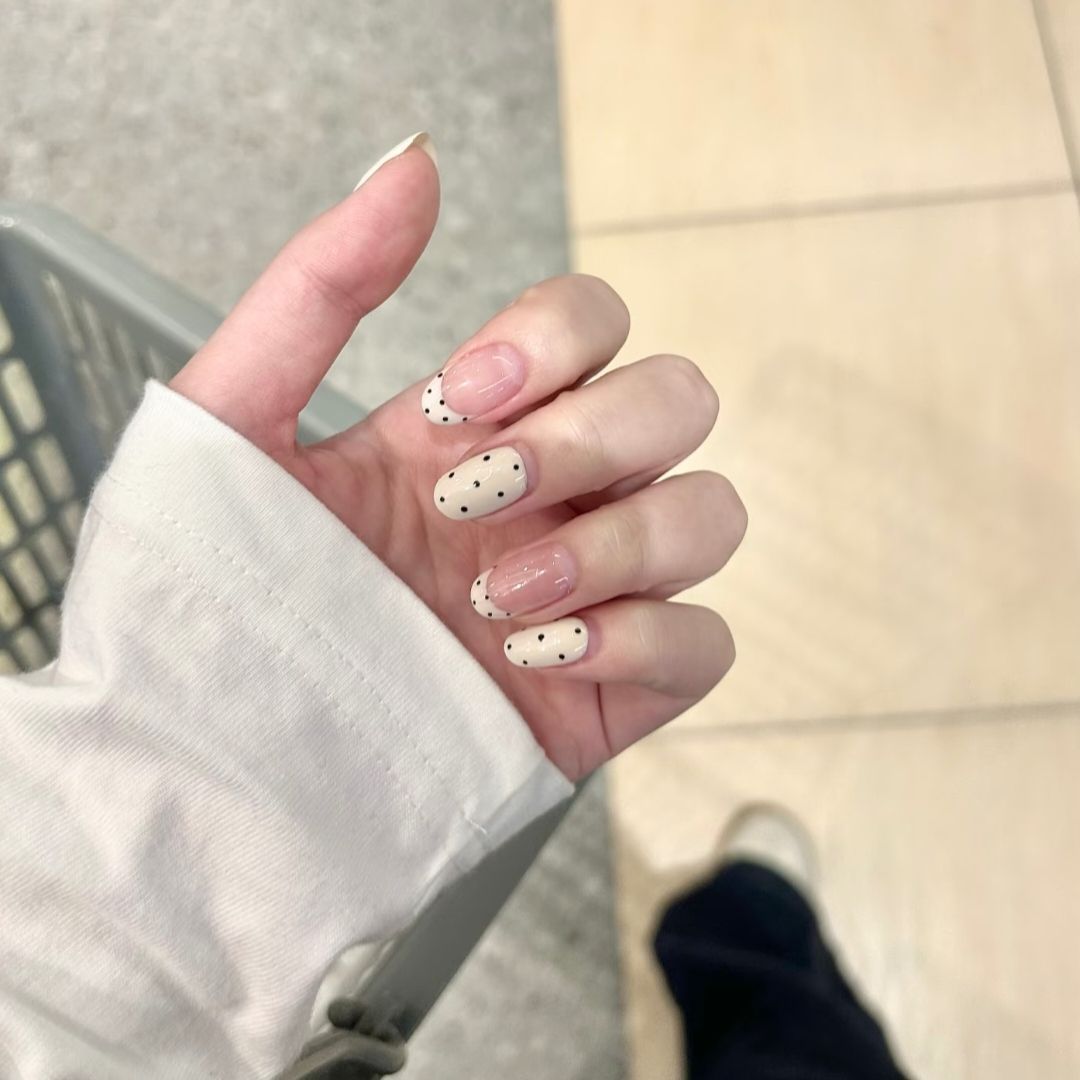 Artistic Themed Nail Design Collection Kalsten