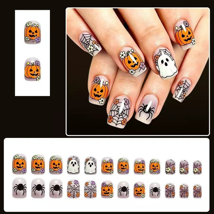 Art nail set with festive Halloween designs Kalsten
