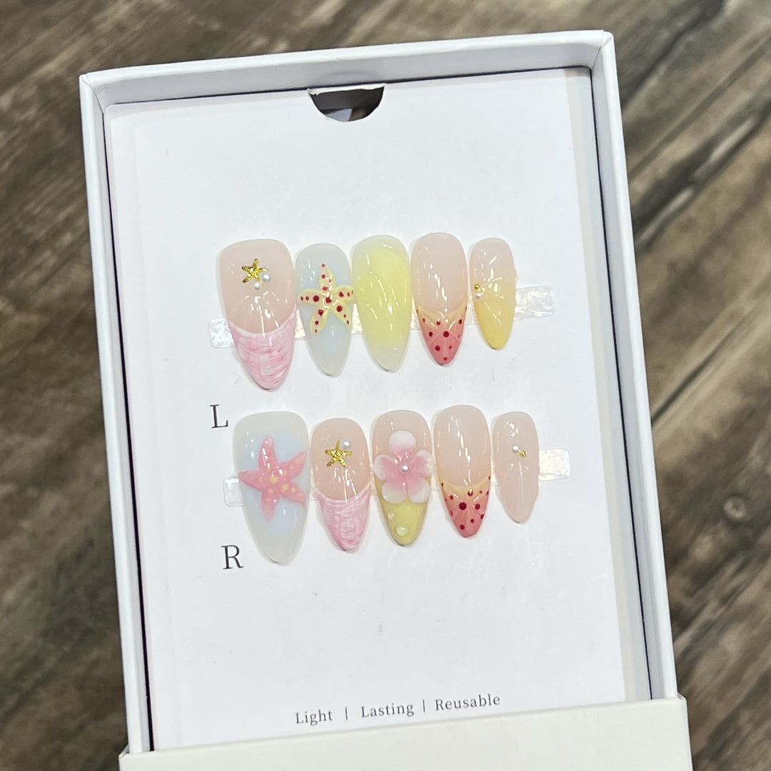 Summer-Inspired Press-On Nail Art Set Kalsten