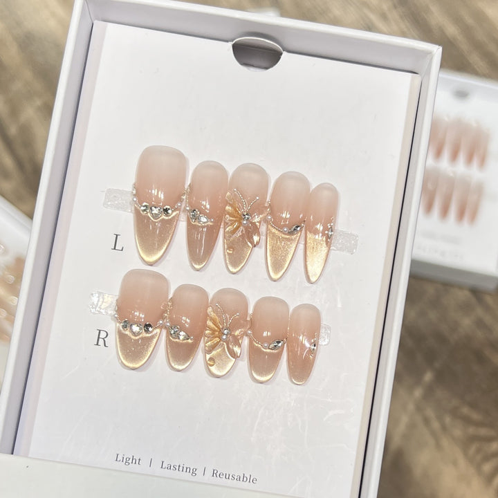 Elegant Butterfly-Accent Press-On Nail Set Kalsten