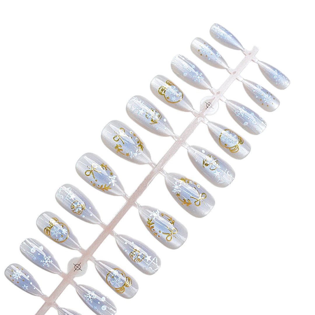 Decorative Holiday Nail Art Tips Kalsten