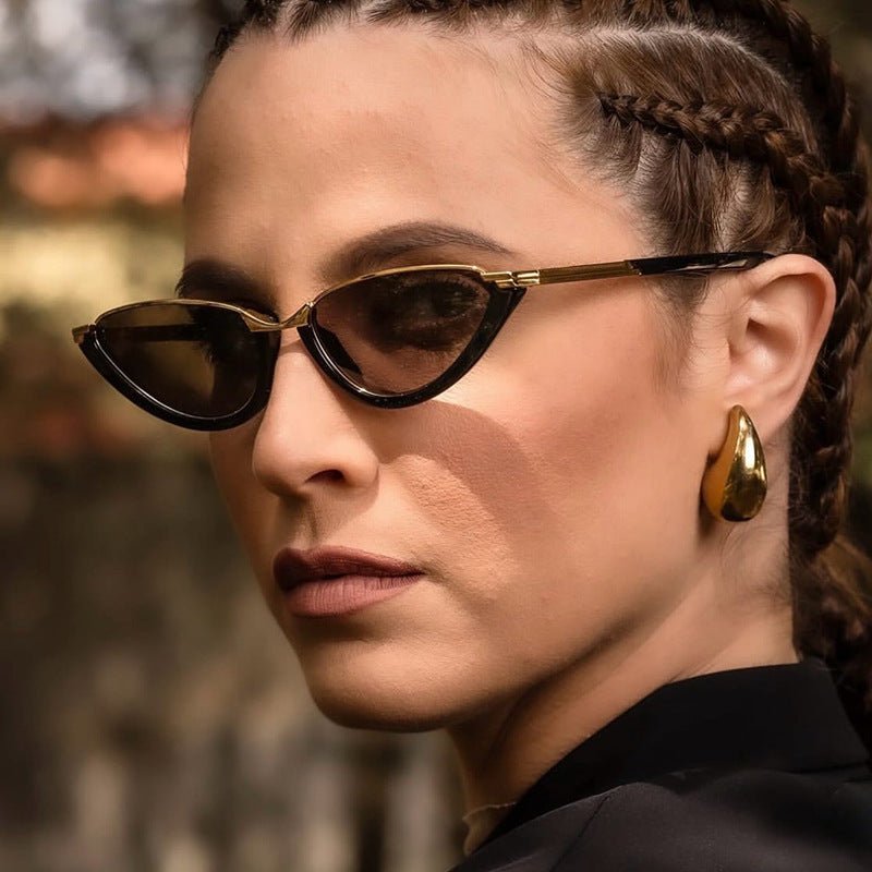 Women futuristic Cat-Eye sunglasses with golden accents Kalsten