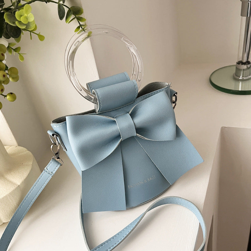 Elegant Bow-Detail Handbag