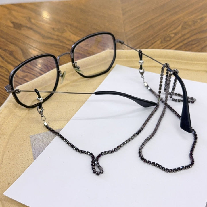 Stylish Eyewear Chain with Decorative Beads Kalsten
