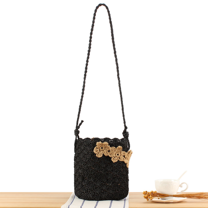 Handbag Made From Hand-Knotted Natural Material with Floral Appliqué Kalsten