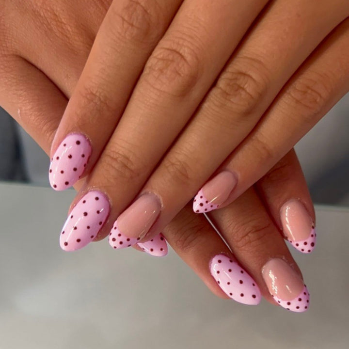 Artistic Polka Dot Press-On Nail Design Kalsten
