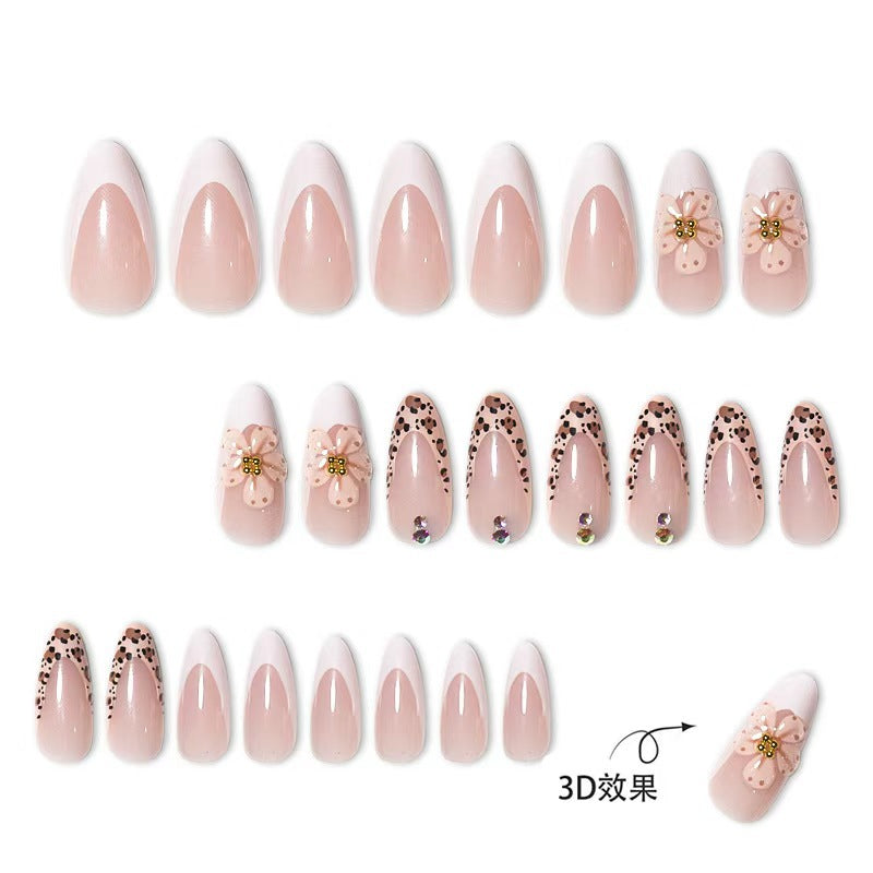 Elegant Floral-Accent Press-On Nails Kalsten