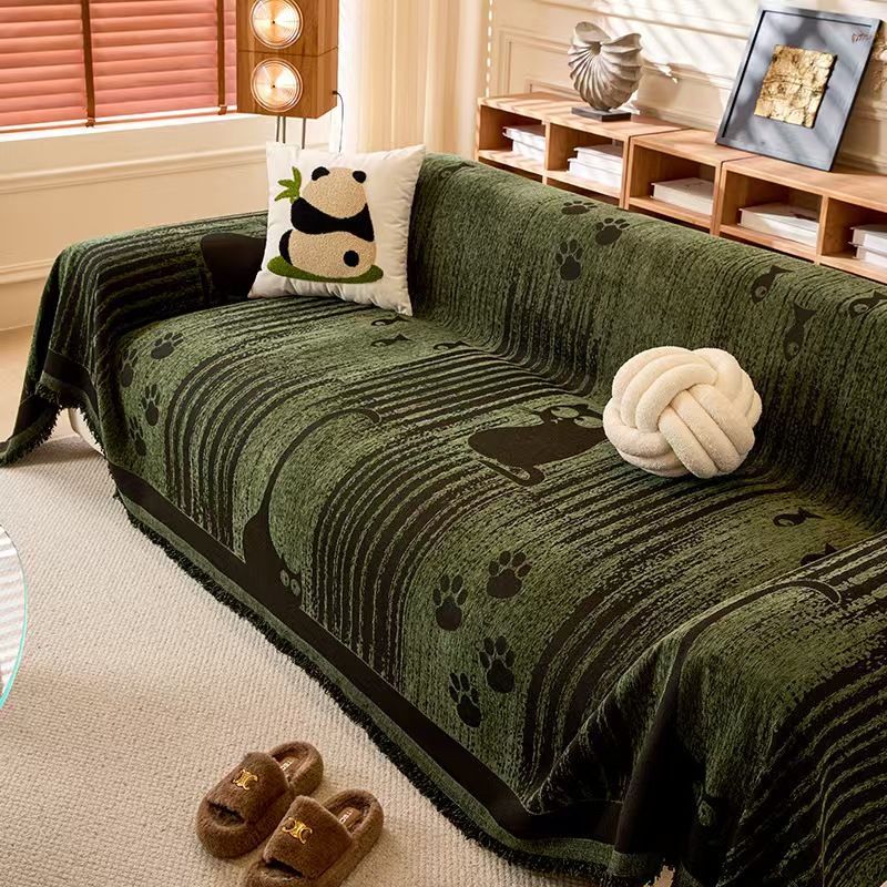 Animal Paw Print Decorative Throw Blanket