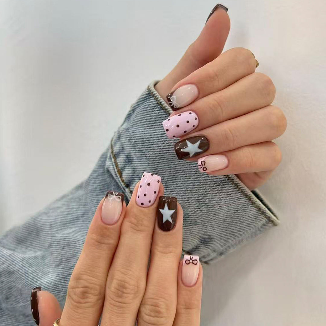 Self-adhesive artificial nails with playful patterns Kalsten