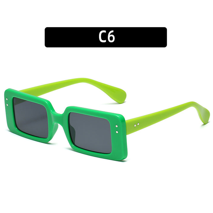 Bold Geometric Frame Sunglasses  1787664311