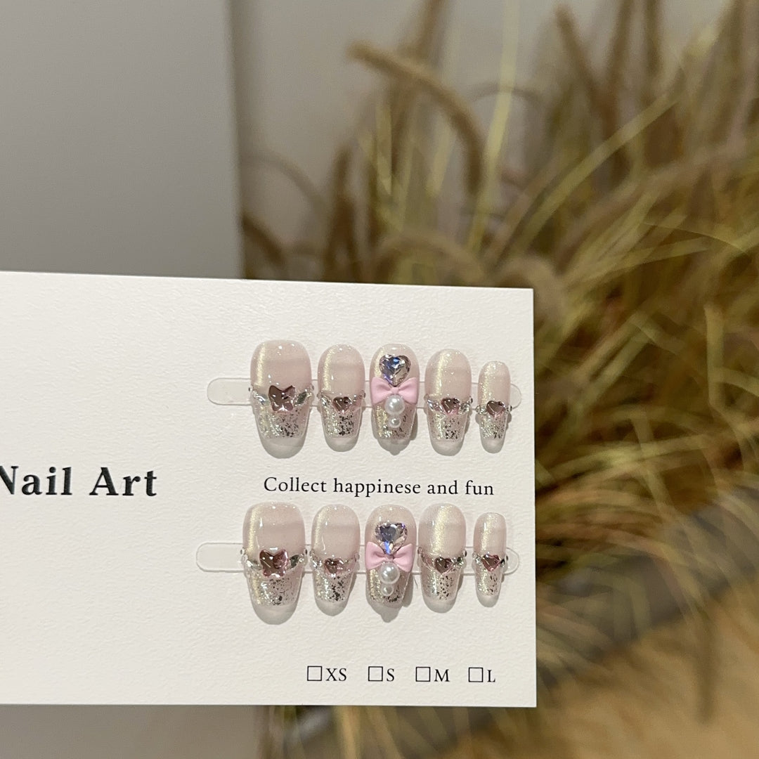 Elegant Heart-Themed Press-On Nail Art