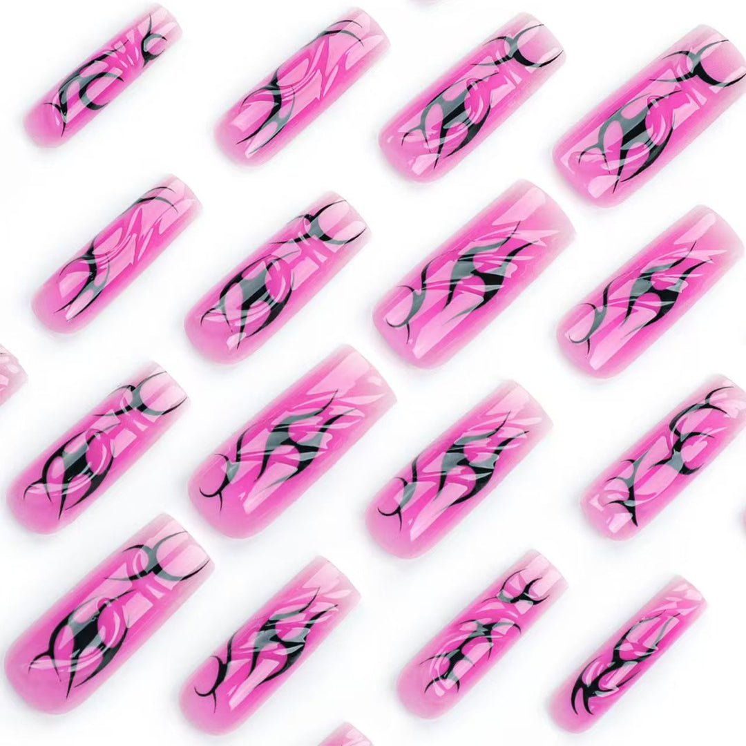 Artifical nails with floral and artistic design Kalsten