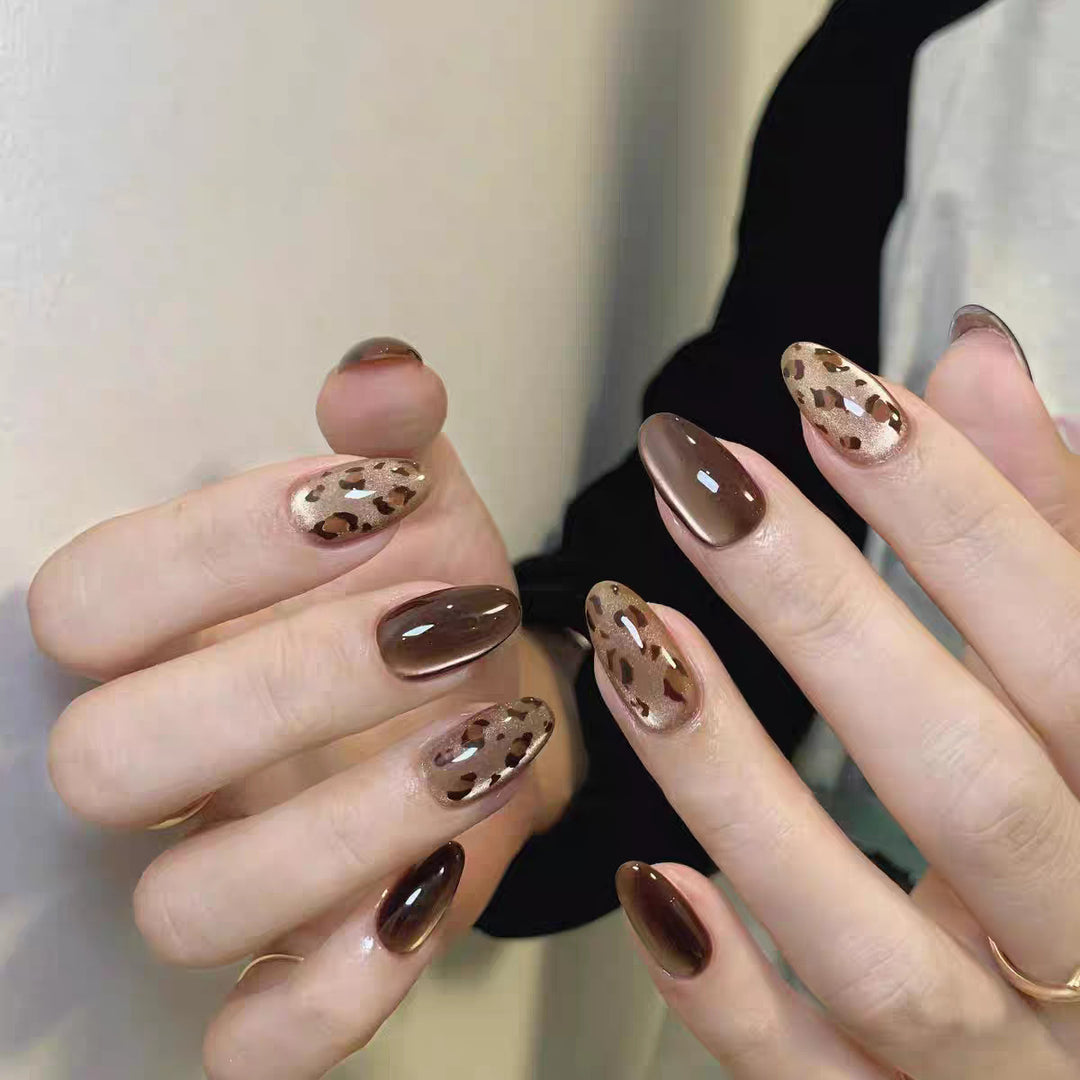 Decorative Heart Design Press-On Nails Kalsten
