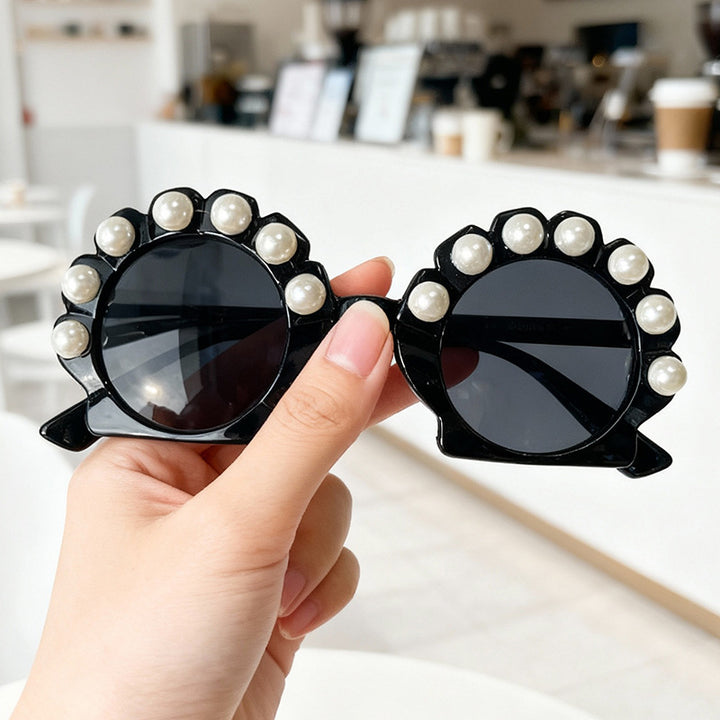 Pearl-Accented Vintage Inspired Sunglasses Kalsten