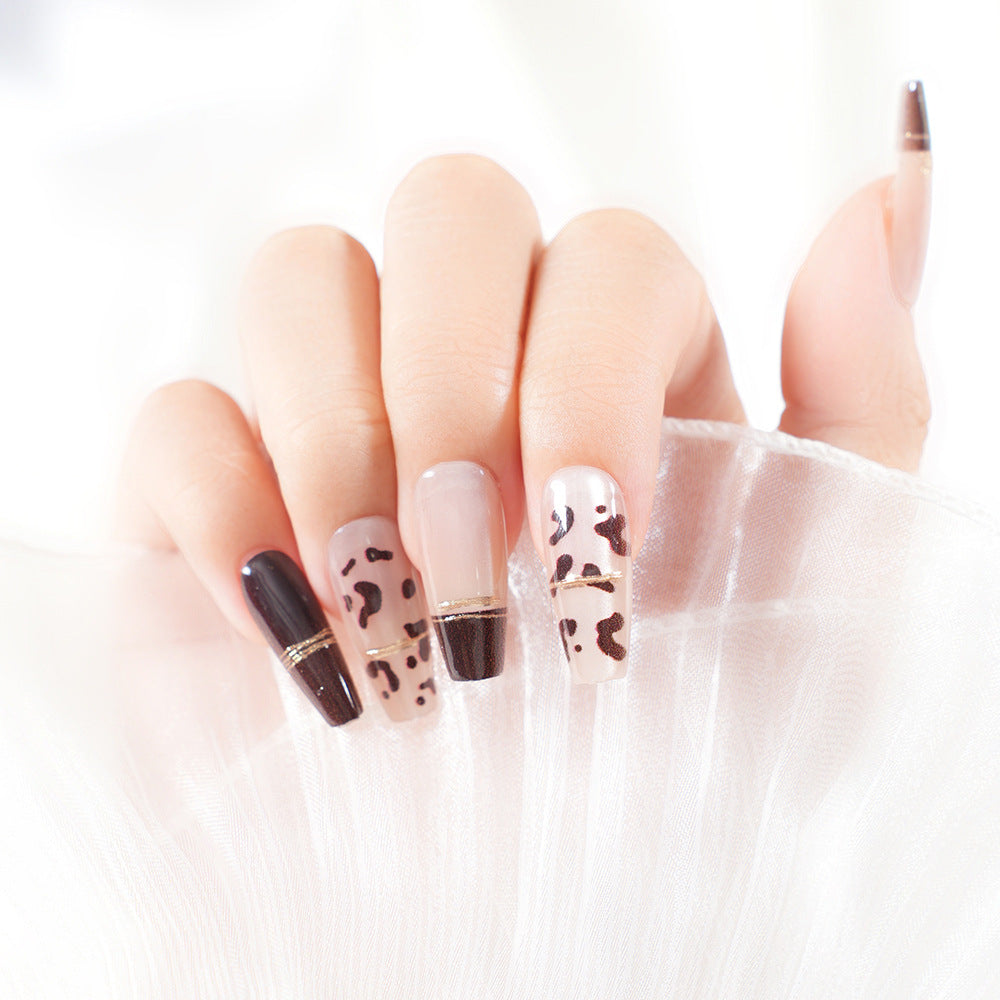 Elegant Press-On Nail Tips Kalsten
