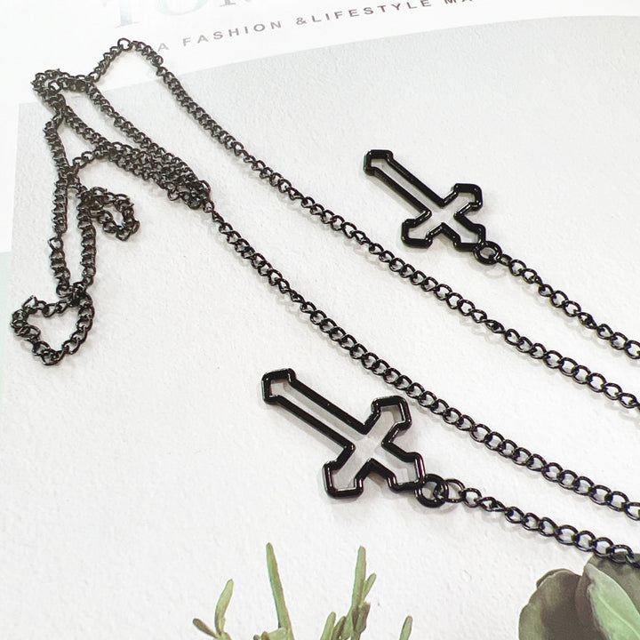 Cross-Design Eyewear Chain Kalsten