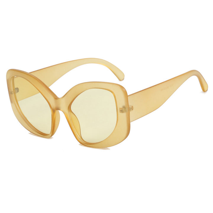 Women elegant oversized sunglasses with striking design Kalsten